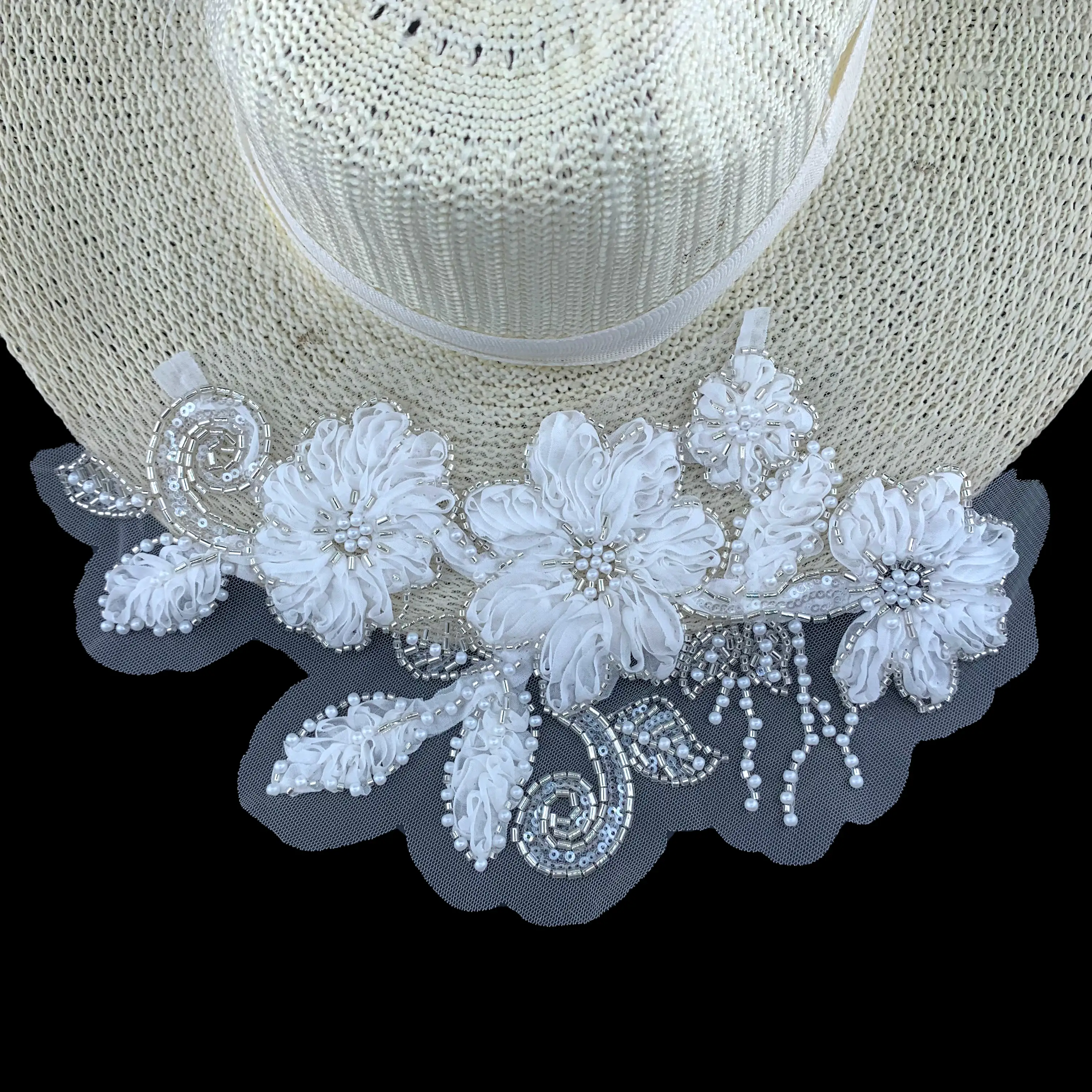 3D Bead Flower Leaf Cascade